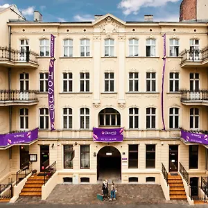 Aparthotel Blooms &, Poznań